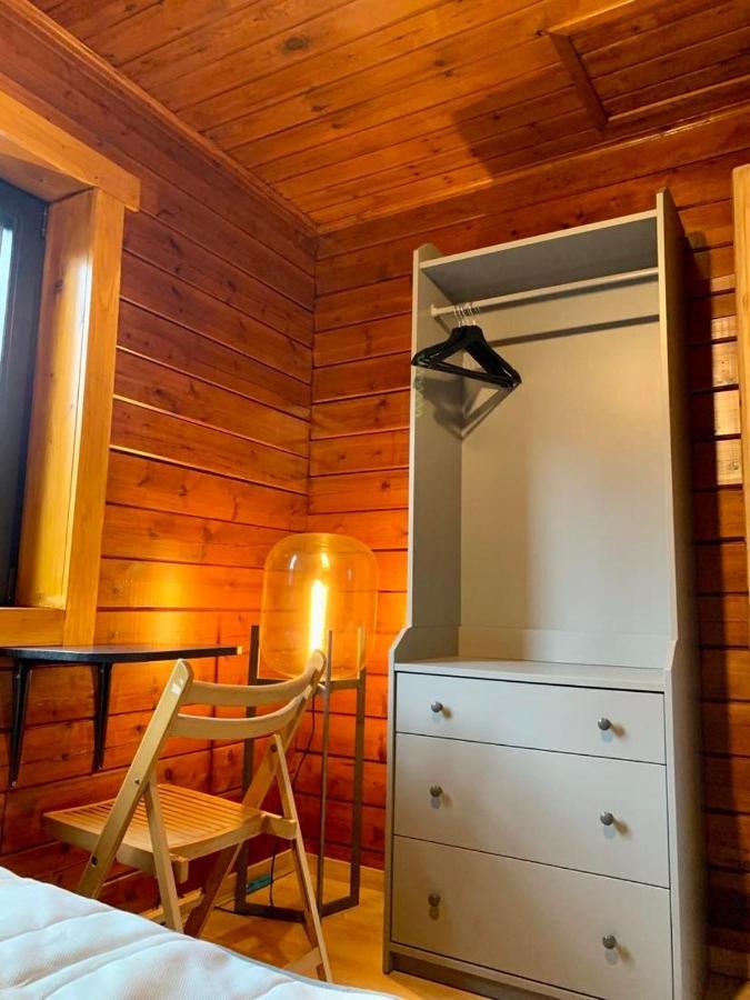 Gites Douillets : Chalet Sur Pilotis Houyet Exterior foto